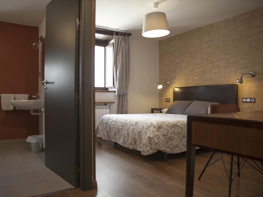 Hostel-Albergue Monte Perdido تورلا المظهر الخارجي الصورة